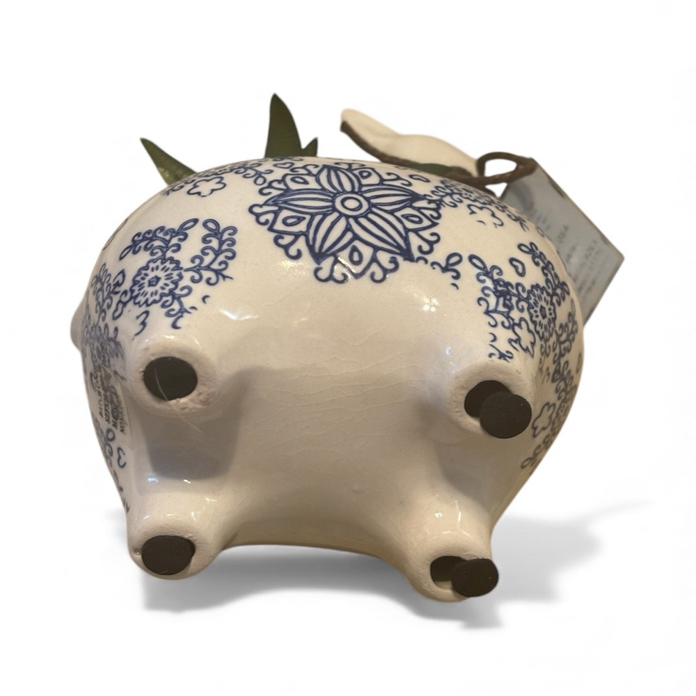Blue and White Ceramic Giraffe Planter with faux succulent. NWT - Picture 4 of 5